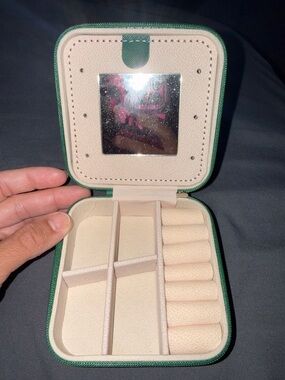 Compact Green Travel Jewelry Organizer Case with Mirror